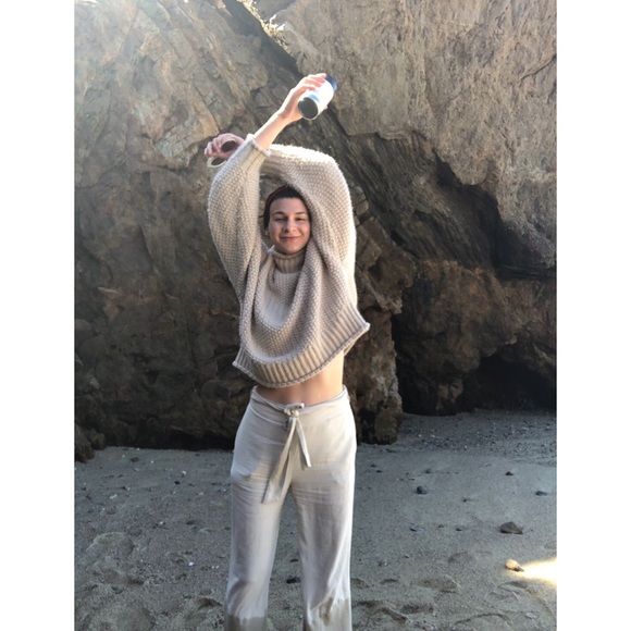 Vintage + Designer Women’s and Men’s ✨ - Picture 2 of 5